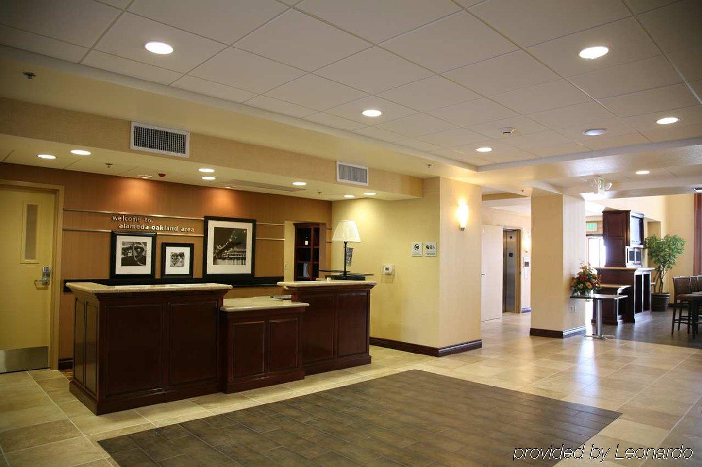 Hampton Inn & Suites Oakland Airport-Аламеда Інтер'єр фото