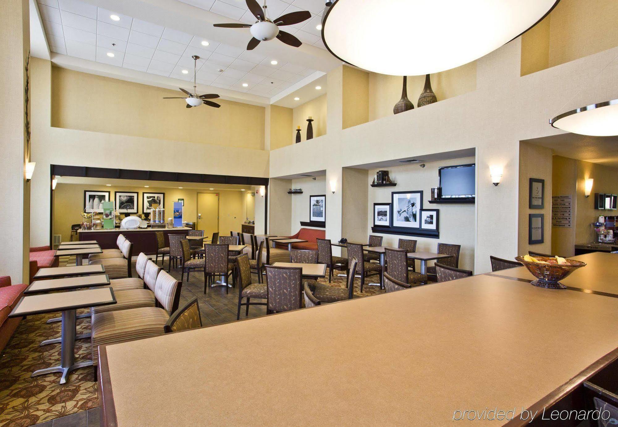 Hampton Inn & Suites Oakland Airport-Аламеда Екстер'єр фото